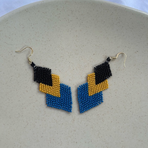 Handmade Seed Bead Blue/Yellow/Black Dangle Earrings - Picture 4 of 8